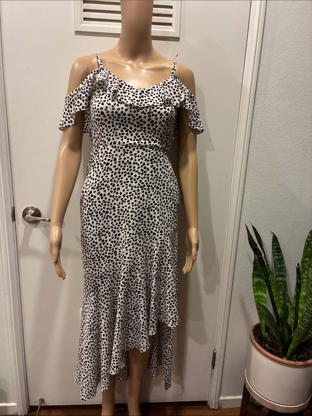 BCX Black and White Polka Dot Cold-Shoulder High-Low Dress